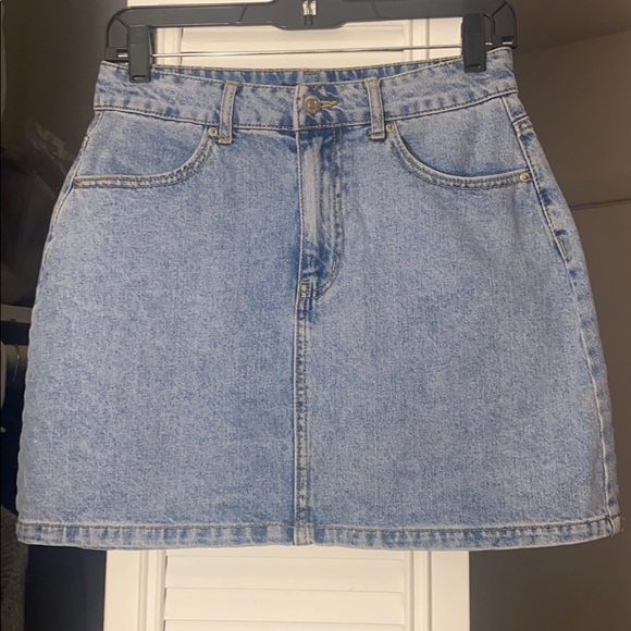 F21 Blue Denim skirt - Picture 1 of 3